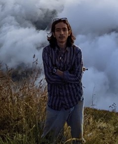 HUDZAIFAH FADHIL KURNIADI